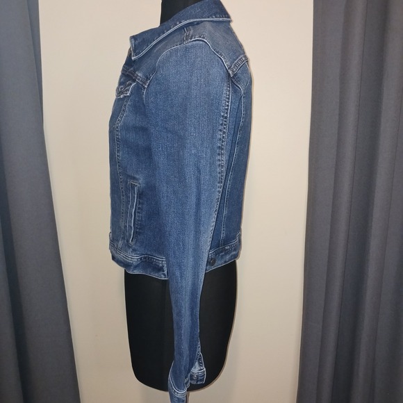 LOFT Denim Jacket Classic Blue Wash Distressed Button Front Long Sleeve Women's - Picture 10 of 11